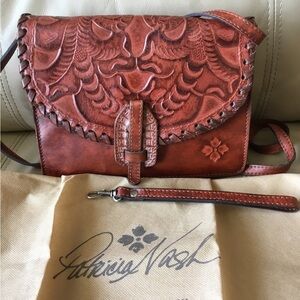 Patricia Nash Brown Leather Crossbody Clutch Bag w/ Dust Bag EUC